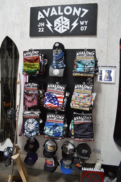 Parts and Labor Snowboard Show Avalon7